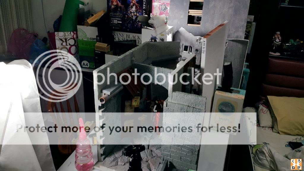 http://i1029.photobucket.com/albums/y352/EXkuroganeII/asprop09_zps9e0f786e.jpg